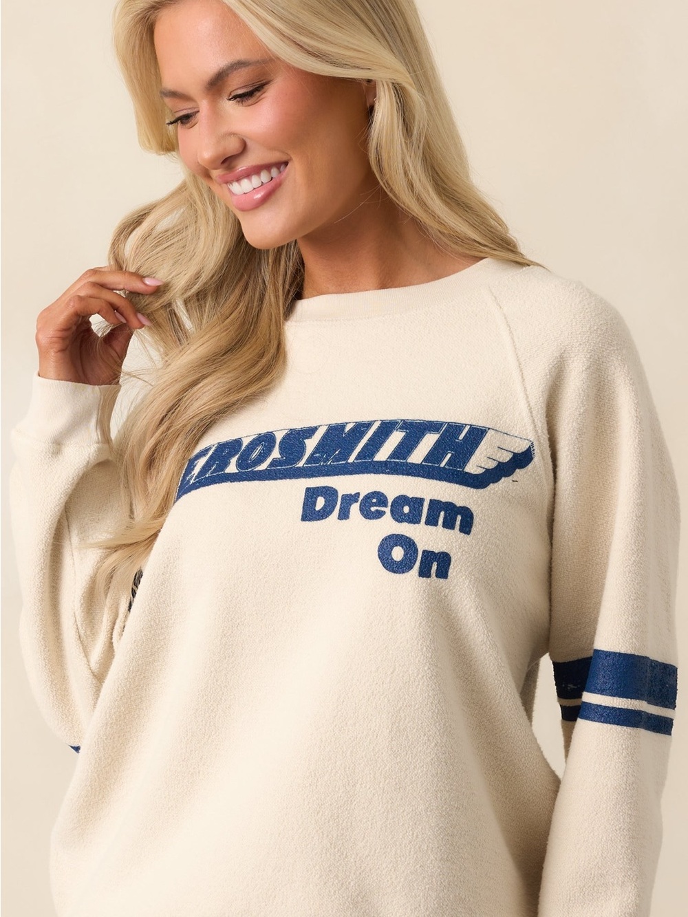 ๐ธ Daydreamer Aerosmith Dream On Reverse Raglan Sweatshirt NWT Small